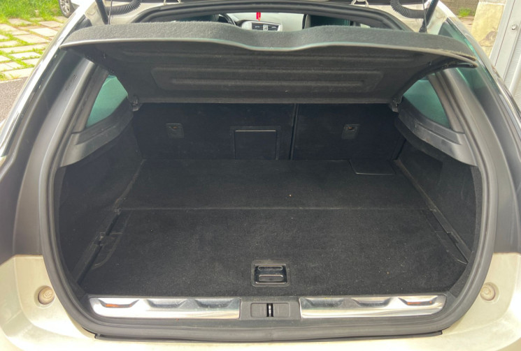 Citroën DS5  2.0 HDi FAP 200 Hybrid4 4x4 16V BMP6 S&S 163 cv