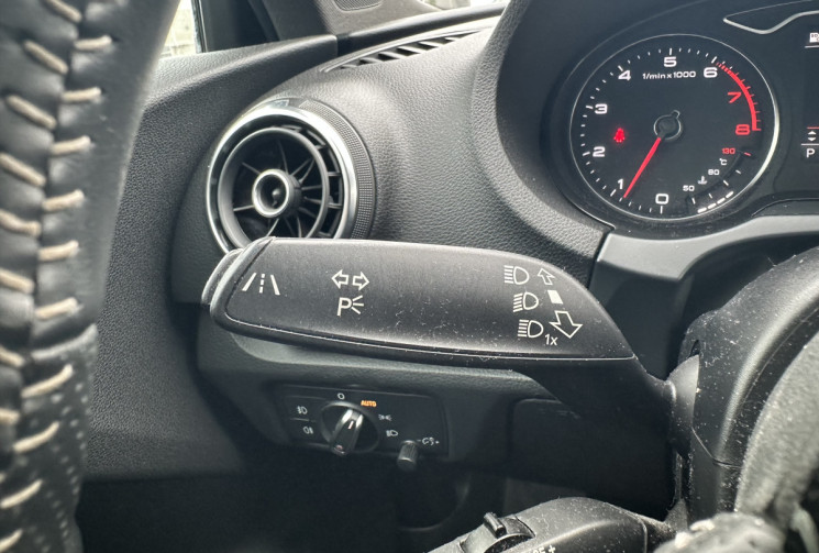 Audi A3 SPORTBACK 1.8 TFSi  S-Tronic7 180 S LINE