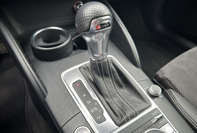 Audi A3 SPORTBACK 1.8 TFSi  S-Tronic7 180 S LINE