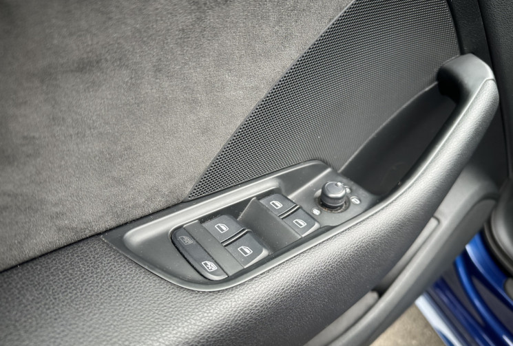 Audi A3 SPORTBACK 1.8 TFSi  S-Tronic7 180 S LINE