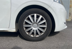 Peugeot 208  I 1.2 VTi 12V BMP5 S&S 82 cv