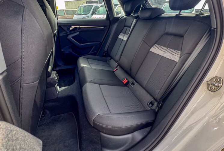 Audi A3 SPORTBACK Sportback 35 1.5 TFSI Mild Hybrid S-Tronic 7 150 cv BVA DESIGN 