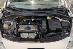 Peugeot 207 1,4i 75 ACCESS + Attelage + régulateur - Première main / Distri OK 