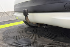 Peugeot 207 1,4i 75 ACCESS + Attelage + régulateur - Première main / Distri OK 