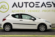Peugeot 207 1,4i 75 ACCESS + Attelage + régulateur - Première main / Distri OK 
