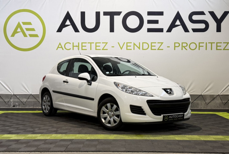 Peugeot 207 1,4i 75 ACCESS + Attelage + régulateur - Première main / Distri OK 