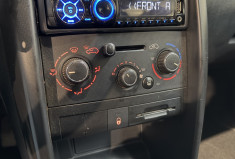 Peugeot 207 1,4i 75 ACCESS + Attelage + régulateur - Première main / Distri OK 