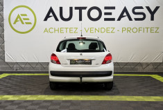 Peugeot 207 1,4i 75 ACCESS + Attelage + régulateur - Première main / Distri OK 