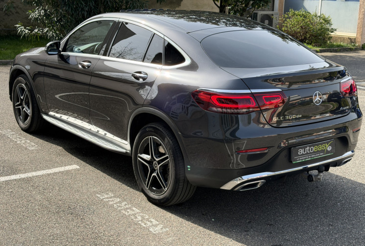 Mercedes GLC Coupé 300 de 194 +122 ch AMG Line 4Matic 9G-Tronic / Entretien MB 100% / État neuf