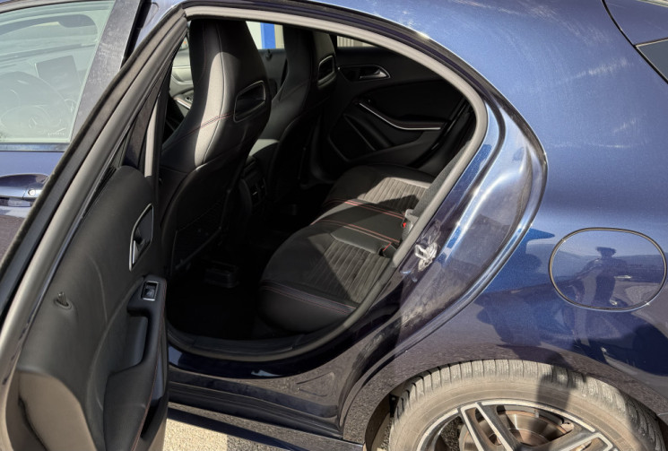 Mercedes Classe A 200d 136 AMG Line