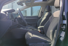 Volkswagen Golf  VIII 1.4 HYBRID RECHARGEABLE 204 ch DSG6 Style / Attelage / Toit Ouvrant