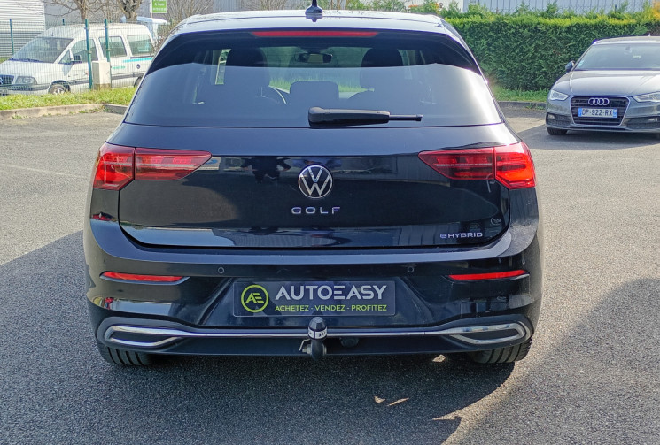 Volkswagen Golf  VIII 1.4 HYBRID RECHARGEABLE 204 ch DSG6 Style / Attelage / Toit Ouvrant