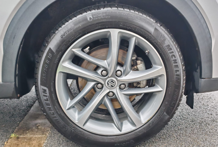 MG EHS 1.5 T-GDI 258CV Plug in Hybrid 162 CV BVA