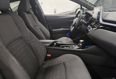 Toyota C-HR 2.0 hybride 184 CV graphic