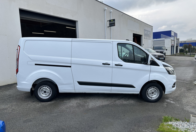 Ford TRANSIT CUSTOM FG 300 L2H1 2.0 TDCi 170 CV TREND
