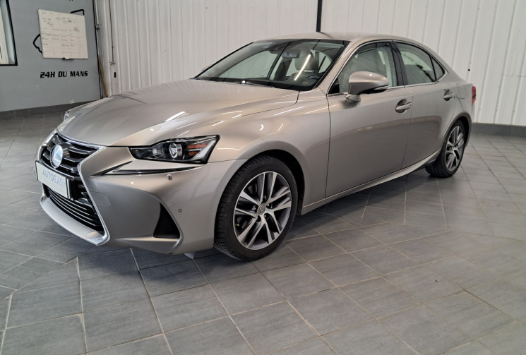 Lexus IS III Phase 2 300h 2.5 223 PACK BUSINESS  - 2eme main -  ENTRETIEN SUIVI  -  