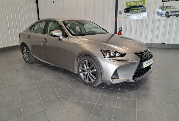 Lexus IS III Phase 2 300h 2.5 223 PACK BUSINESS  - 2eme main -  ENTRETIEN SUIVI  -  