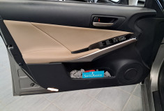 Lexus IS III Phase 2 300h 2.5 223 PACK BUSINESS  - 2eme main -  ENTRETIEN SUIVI  -  