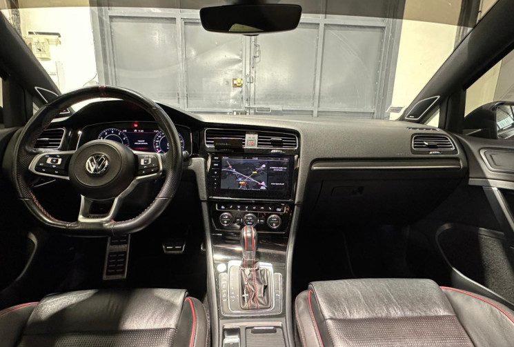 Volkswagen Golf GTI TCR 2.0 TSI 290 ch