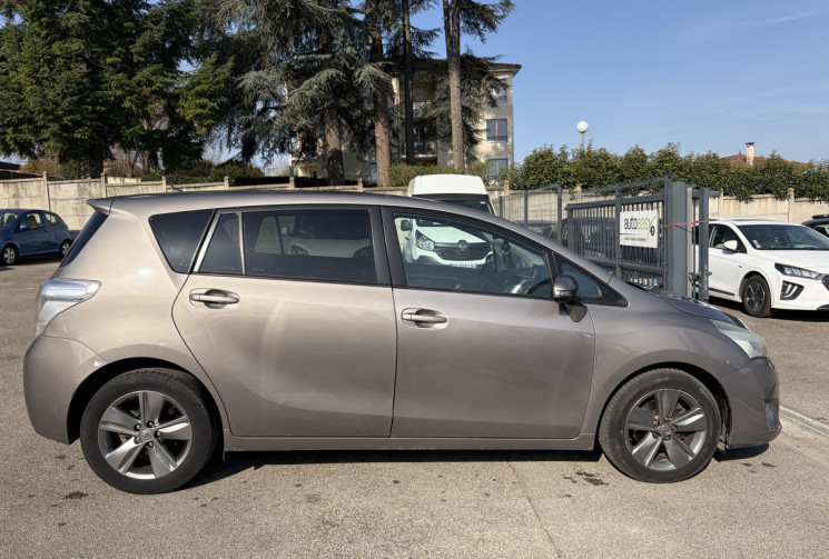 Toyota Verso 1.6 / D4-D / 112 CH / SKYVIEW EDITION / 7 PLACES 