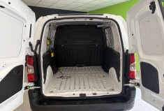 Peugeot Partner 1.2 110CV 1000KG CHARGE DISTRI FAITE ENTRETIEN COMPLET PEUGEOT