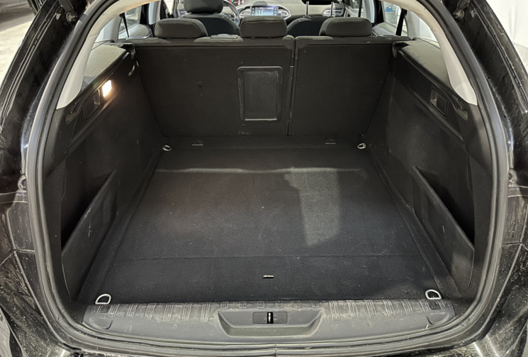 Peugeot 308 SW 1.5 BlueHDi 130ch S&S Active Business EAT8 / DISTRIBUTION OK