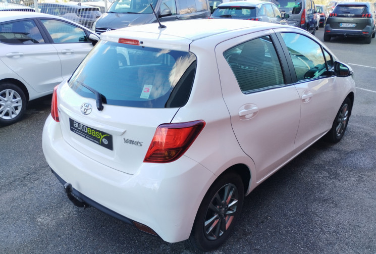 Toyota Yaris 1.4 D4-D 90 Dynamic 5 portes BVM6 / Attelage 