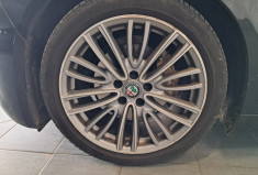 Alfa Romeo Giulia 2.0 TB 200ch Lusso AT8 - TOUTES OPTIONS - ENTRETIEN SUIVI -