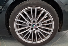 Alfa Romeo Giulia 2.0 TB 200ch Lusso AT8 - TOUTES OPTIONS - ENTRETIEN SUIVI -