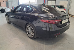 Alfa Romeo Giulia 2.0 TB 200ch Lusso AT8 - TOUTES OPTIONS - ENTRETIEN SUIVI -