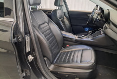 Alfa Romeo Giulia 2.0 TB 200ch Lusso AT8 - TOUTES OPTIONS - ENTRETIEN SUIVI -