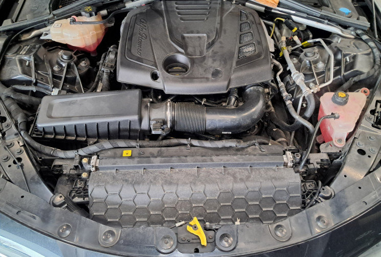 Alfa Romeo Giulia 2.0 TB 200ch Lusso AT8 - TOUTES OPTIONS - ENTRETIEN SUIVI -