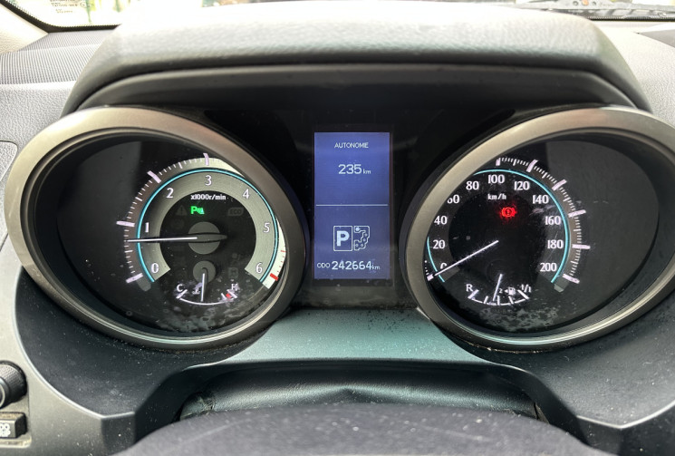 Toyota Land Cruiser 60Th 3.0 D-4D 190 Légende Prado / Attelage / Entretien Toyota (KDJ 150)