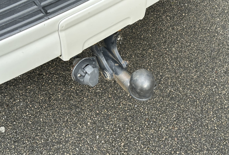 Toyota Land Cruiser 60Th 3.0 D-4D 190 Légende Prado / Attelage / Entretien Toyota (KDJ 150)