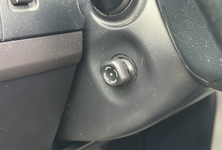 Toyota Land Cruiser 60Th 3.0 D-4D 190 Légende Prado / Attelage / Entretien Toyota (KDJ 150)