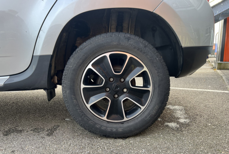 Dacia Duster 1.2 TCe 125ch Black Touch MOTEUR à CHAINE