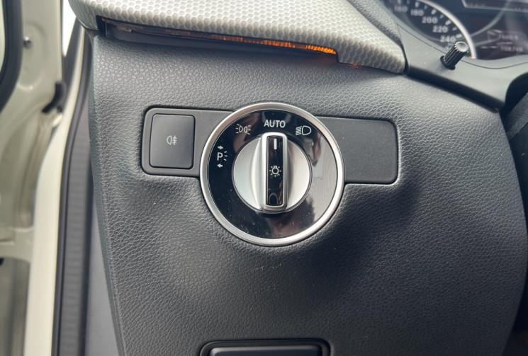 Mercedes Classe B 200 CDI SPORT line 136cv 7G-DCT * BlueEFFICIENCY * Caméra * Très Bon Etat 