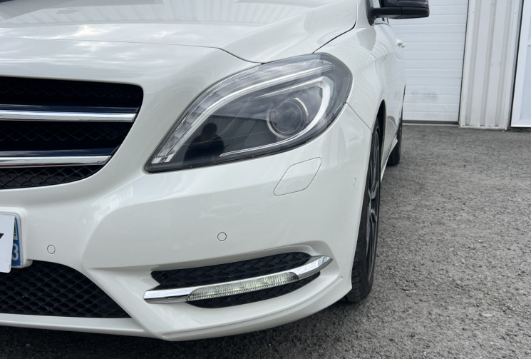 Mercedes Classe B 200 CDI SPORT line 136cv 7G-DCT * BlueEFFICIENCY * Caméra * Très Bon Etat 