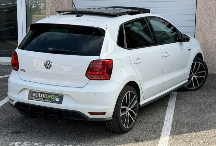 Volkswagen Polo 1.8 TSI 192 ch GTI 5p / Historique complet  / Toit ouvrant / Sièges alcantara