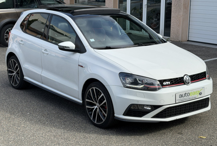Volkswagen Polo 1.8 TSI 192 ch GTI 5p / Historique complet  / Toit ouvrant / Sièges alcantara