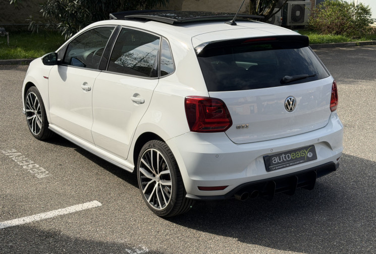 Volkswagen Polo 1.8 TSI 192 ch GTI 5p / Historique complet  / Toit ouvrant / Sièges alcantara