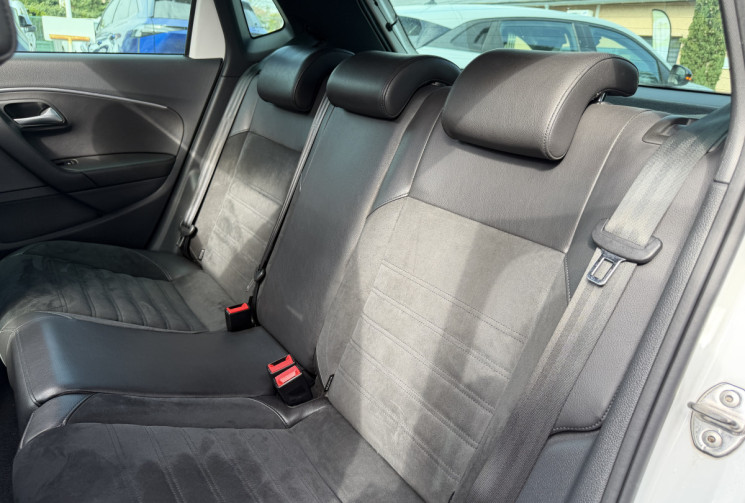 Volkswagen Polo 1.8 TSI 192 ch GTI 5p / Historique complet  / Toit ouvrant / Sièges alcantara