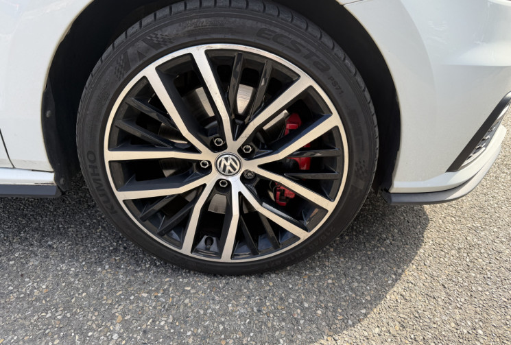 Volkswagen Polo 1.8 TSI 192 ch GTI 5p / Historique complet  / Toit ouvrant / Sièges alcantara