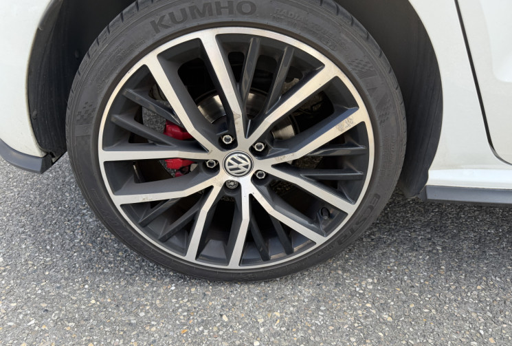 Volkswagen Polo 1.8 TSI 192 ch GTI 5p / Historique complet  / Toit ouvrant / Sièges alcantara