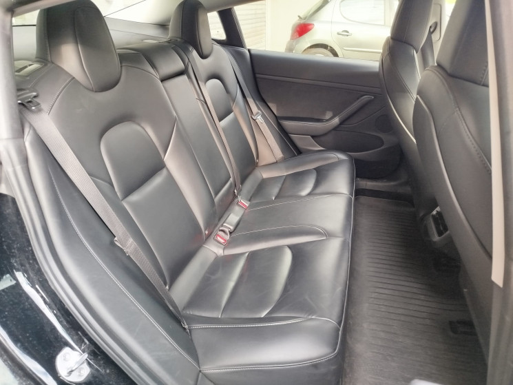 Tesla Model 3 Phase 2 Standard Range Plus 325 cv / TEST SOH 94%