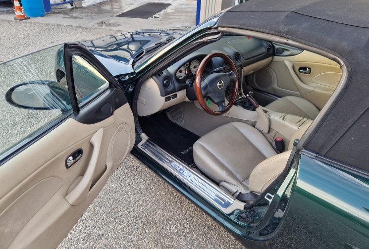 Mazda MX-5 II (NB) Phase 2 1.6 i 16V Roadster 110cv