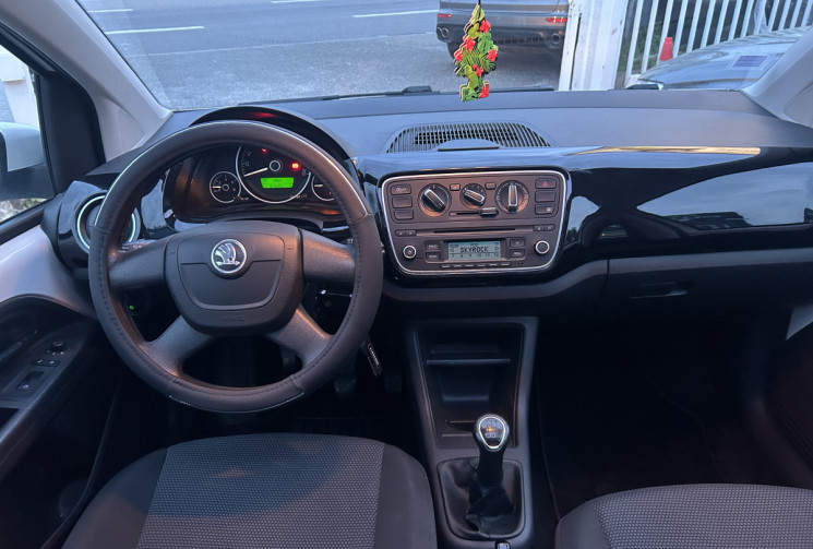 Skoda CITIGO 1.0 12V MPI 60 Ch ELEGANCE BVM5 5P * RADAR AR * TOIT OUVRANT * CLIMATISATION