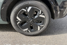 Kia Niro II EV 204 ch Premium / SOH 96% / Entretien et Garantie KIA / Attelage