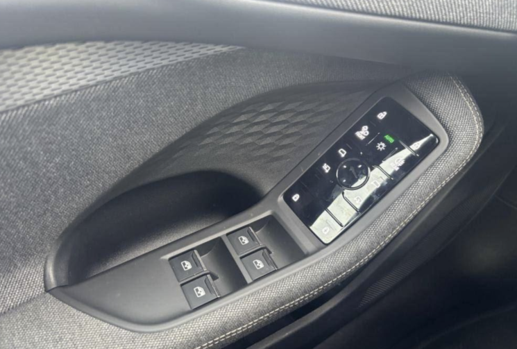 Audi A5 AVANT TDI Hybride 204 ch S tronic 7 S line