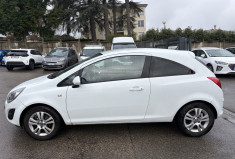 Opel Corsa D / 1.2 / 86 CH / GRAPHITE